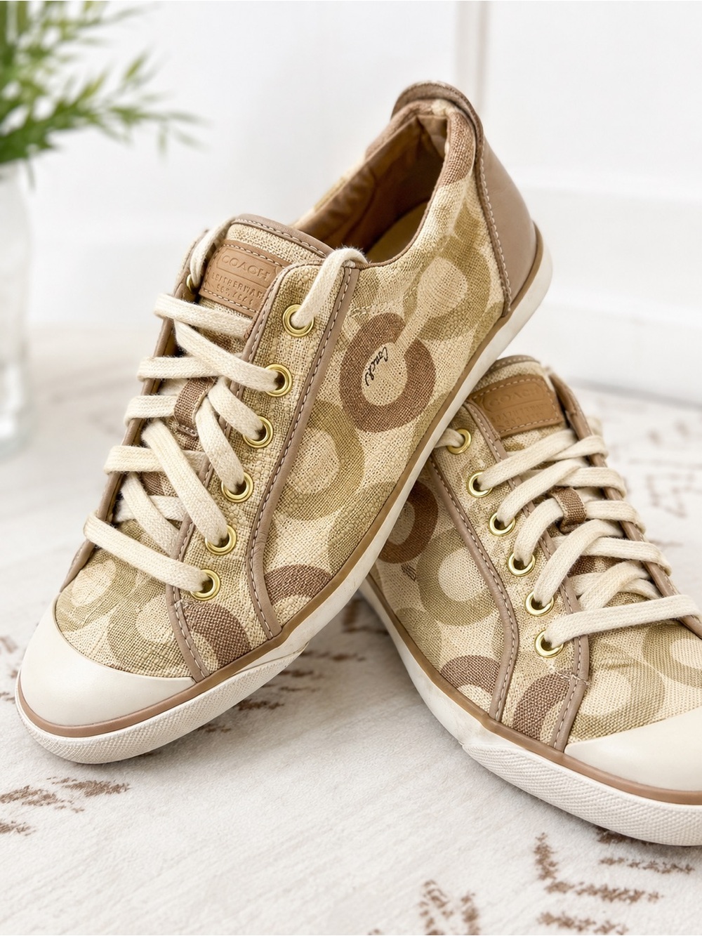 Coach Barrett Signature C Canvas Leather Low Top Sneakers Tan 9B Quiet Luxury